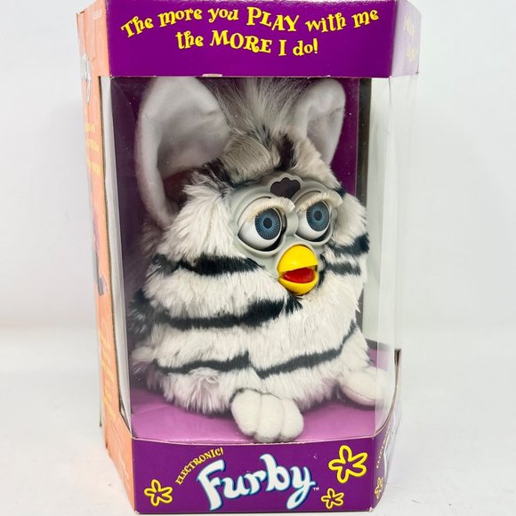 Furby Zebra Black/White Stripes 70-800 Blue Eyes 1998 Factory Sealed NEW - Picture 3 of 9